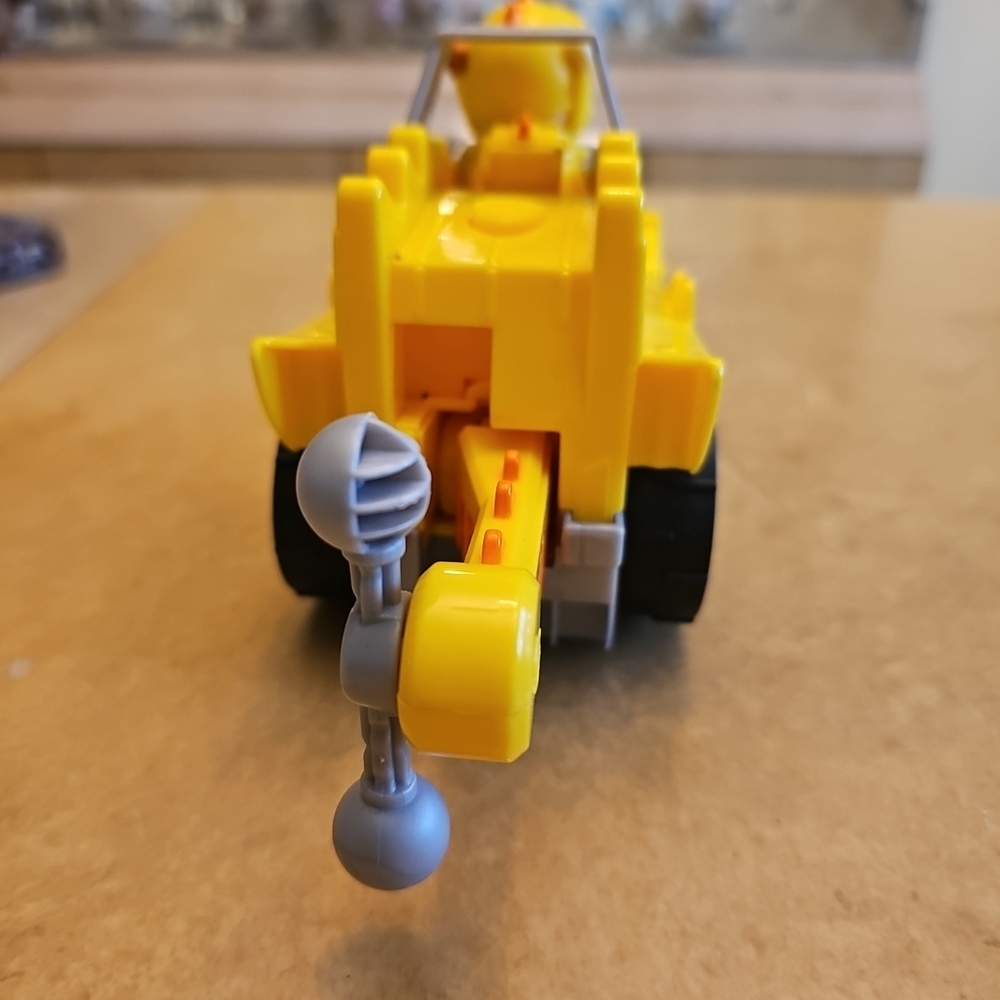 PAW Patrol Rescue Knights Rubble Deluxe Vehicle Complete Set - Picture 4 of 7